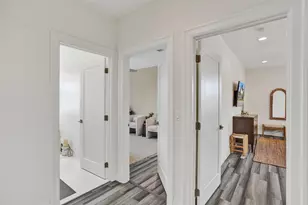 233 NE 11th St, Fort Lauderdale, FL 33304 - Photo 23