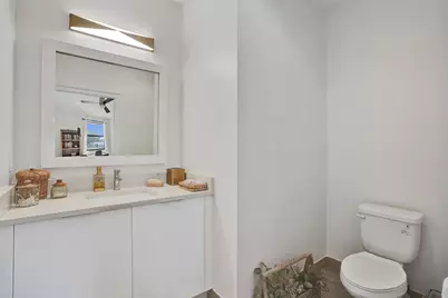 233 NE 11th Street #233, Fort Lauderdale, FL 33304 - Photo 13