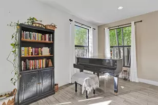 233 NE 11th St, Fort Lauderdale, FL 33304 - Photo 11