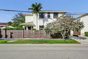 233 NE 11th St, Fort Lauderdale, FL 33304 - Photo 1