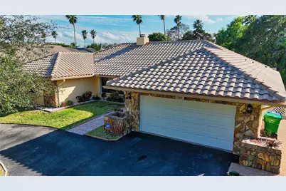 11060 Lakeview Drive, Coral Springs, FL 33071 - Photo 1