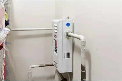 11060 Lakeview Drive, Coral Springs, FL 33071 - Photo 23