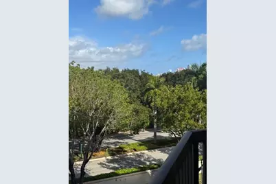 3301 N Country Club Drive #506, Miami, FL 33180 - Photo 17