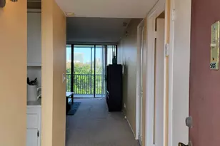 3301 N Country Club Dr, Aventura, FL 33180 - Photo 11