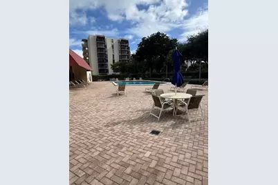 3301 N Country Club Drive #506, Miami, FL 33180 - Photo 25