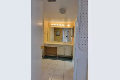 3301 N Country Club Drive #506, Aventura, FL 33180 - Photo 23