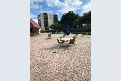 3301 N Country Club Drive #506, Miami, FL 33180 - Photo 27