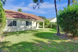 8452 NW 47th St, Coral Springs, FL 33067 - Photo 3