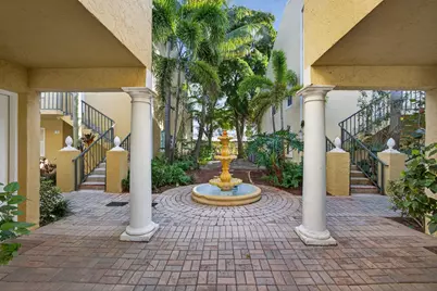 1040 Lake Shore Drive #203, Lake Park, FL 33403 - Photo 5
