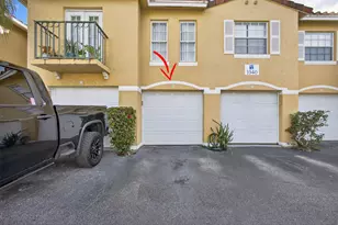 1040 Lake Shore Dr, Lake Park, FL 33403 - Photo 3