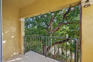 1040 Lake Shore Dr, Lake Park, FL 33403 - Photo 25