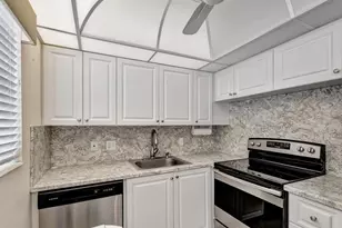 477 Durham P Unit, Deerfield Beach, FL 33442 - Photo 9