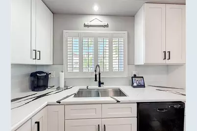 5040 Harmony Circle #108, Vero Beach, FL 32967 - Photo 5