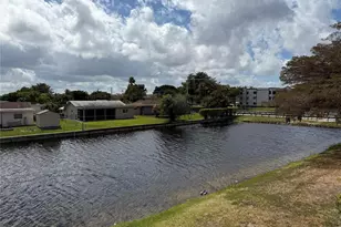 7610 Westwood Dr, Tamarac, FL 33321 - Photo 19