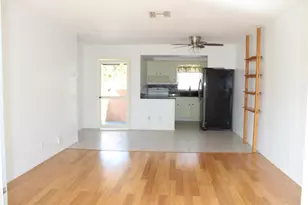 2810 E Ashley Dr Unit, West Palm Beach, FL 33415 - Photo 11