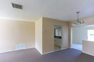 4513 NW 44th St, Tamarac, FL 33319 - Photo 9