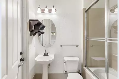 2081 SW Bayshore Boulevard, Port Saint Lucie, FL 34984 - Photo 31