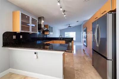 160 NW 166th Avenue, Pembroke Pines, FL 33028 - Photo 15