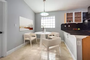 160 NW 166th Ave, Pembroke Pines, FL 33028 - Photo 17