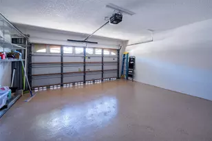 160 NW 166th Ave, Pembroke Pines, FL 33028 - Photo 21