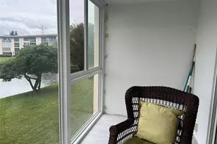 1902 Bermuda Cir, Pompano Beach, FL 33066 - Photo 3