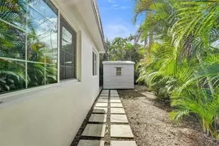 4731 NE 13th Ave, Oakland Park, FL 33334 - Photo 29