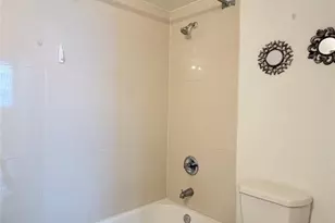 601 NE 23rd St, Miami, FL 33137 - Photo 21
