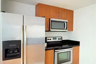 601 NE 23rd St, Miami, FL 33137 - Photo 9