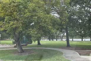 120 Royal Pk Dr, Oakland Park, FL 33309 - Photo 29