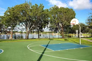 120 Royal Pk Dr, Oakland Park, FL 33309 - Photo 19