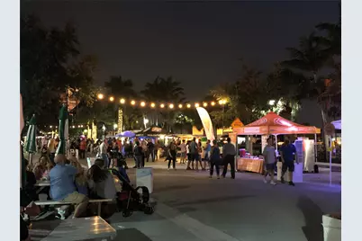 935 NE 34th Court, Oakland Park, FL 33334 - Photo 9