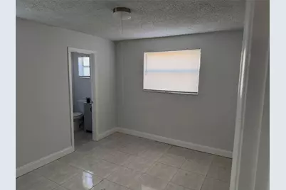 1975 SW 70th Way, North Lauderdale, FL 33068 - Photo 7