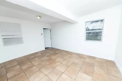 205 NW 33rd Avenue, Lauderhill, FL 33311 - Photo 13