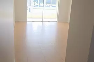 5011 W Oakland Park Blvd, Lauderdale Lakes, FL 33313 - Photo 3