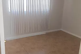 5011 W Oakland Park Blvd, Lauderdale Lakes, FL 33313 - Photo 9