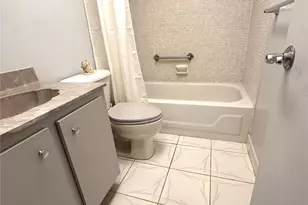 7950 W McNab Rd, Tamarac, FL 33321 - Photo 15