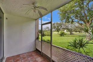 9481 Evergreen Pl, Davie, FL 33324 - Photo 11