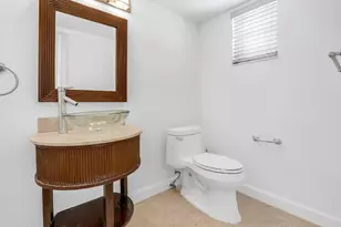 3827 NE 166th St, North Miami Beach, FL 33160 - Photo 13
