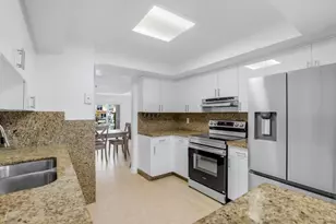 3827 NE 166th St, North Miami Beach, FL 33160 - Photo 7