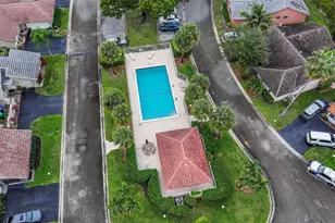 425 Shadow Wood Ln, Coral Springs, FL 33071 - Photo 37