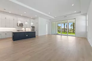 9607 St Germain Dr, Palm Beach Gardens, FL 33412 - Photo 7