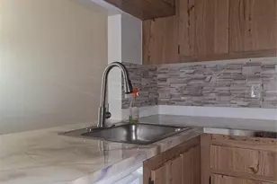 10037 Winding Lake Rd, Sunrise, FL 33351 - Photo 5