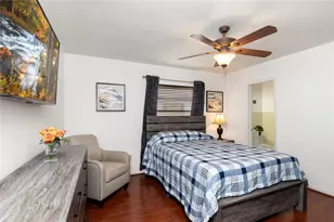 140 SW 126th Ave, Plantation, FL 33325 - Photo 13