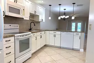 8701 NW 11th St, Plantation, FL 33322 - Photo 3