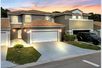 11871 NW 57th Street #11871, Pompano Beach, FL 33076 - Photo 1