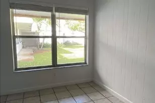 140 NW 40th St, Oakland Park, FL 33309 - Photo 11