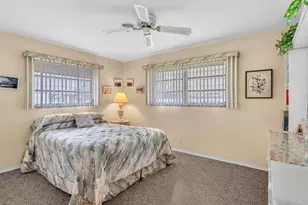 407 S Highland Dr, Hollywood, FL 33021 - Photo 11