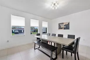 8211 NW 74th Ave, Tamarac, FL 33321 - Photo 7