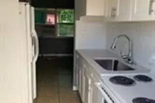 911 NW 12th Ave, Fort Lauderdale, FL 33311 - Photo 3