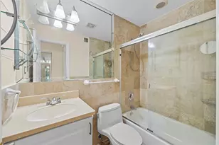 758 NE 13th Ct, Fort Lauderdale, FL 33304 - Photo 13